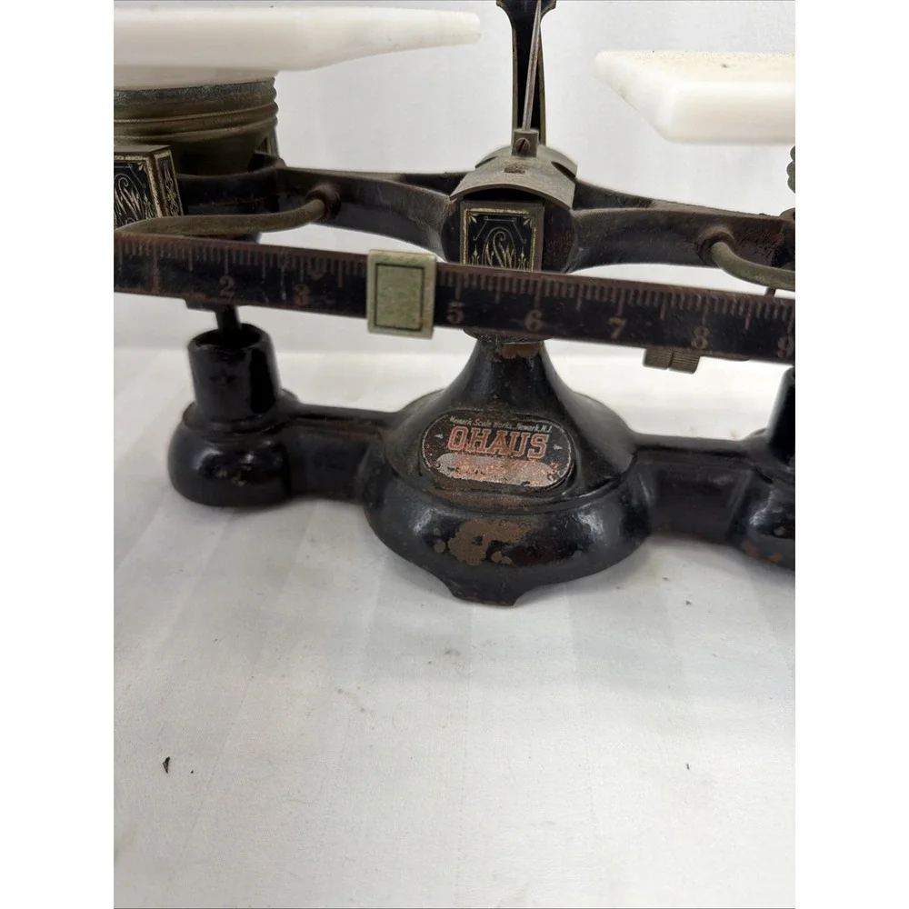 Antique Ohaus Balance Scale Double Beam Cast Iron & Steel Milk Glass Pans 2 Kilo